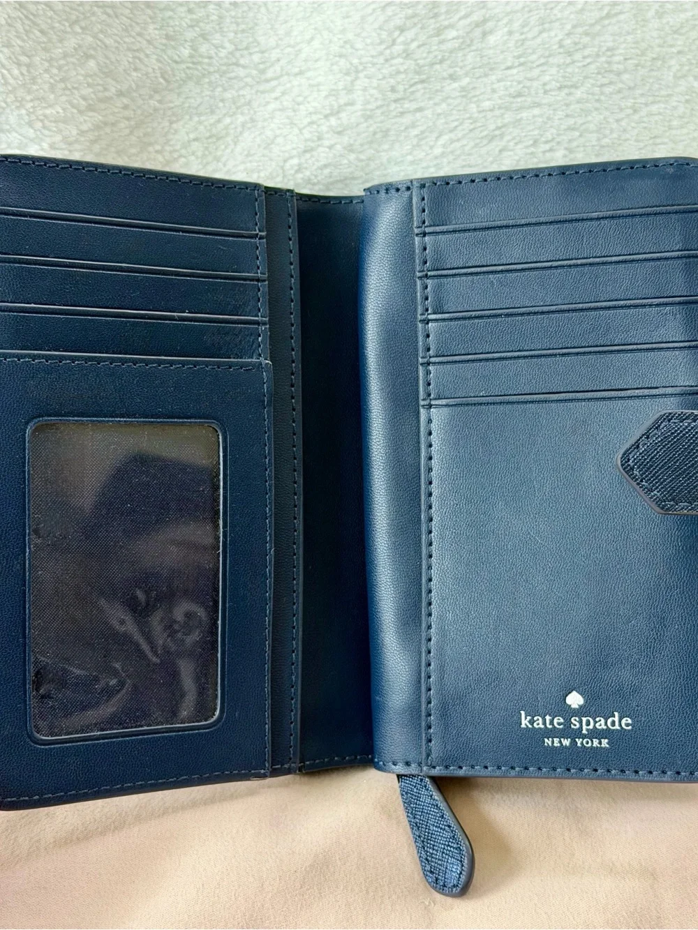 Kate Spade Shimmy Glitter Medium Compact Bifold Wallet Grizzly Grey / Navy Blue